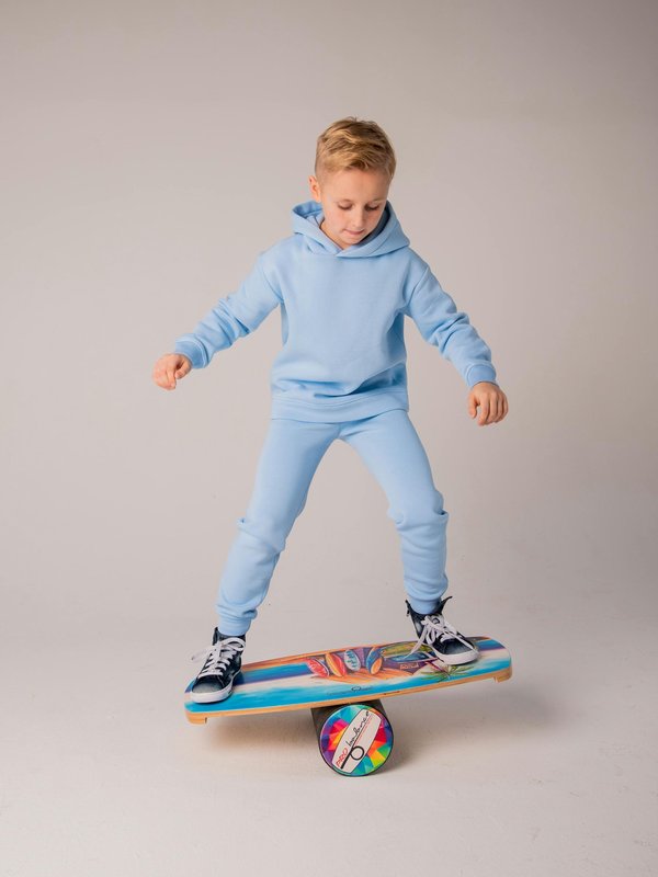 Planche d'équilibre enfant : ludique et bénéfique pour grandir